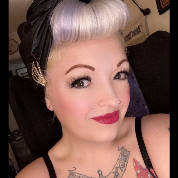 Meet your Posher, Kristine - Picture 5 of 6